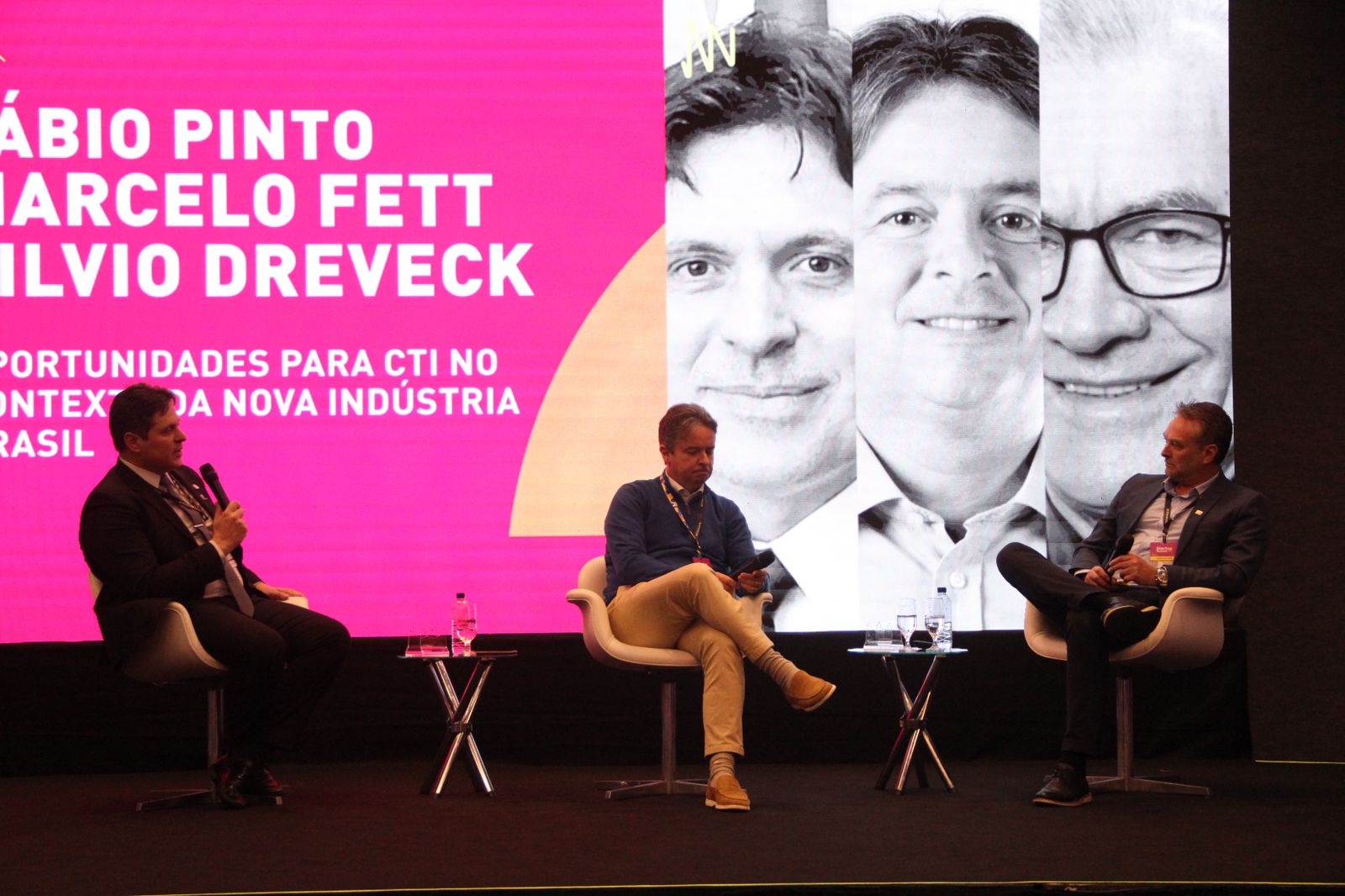 Fapesc, SCTI e Sicos participam de painel no Startup Summit 2024