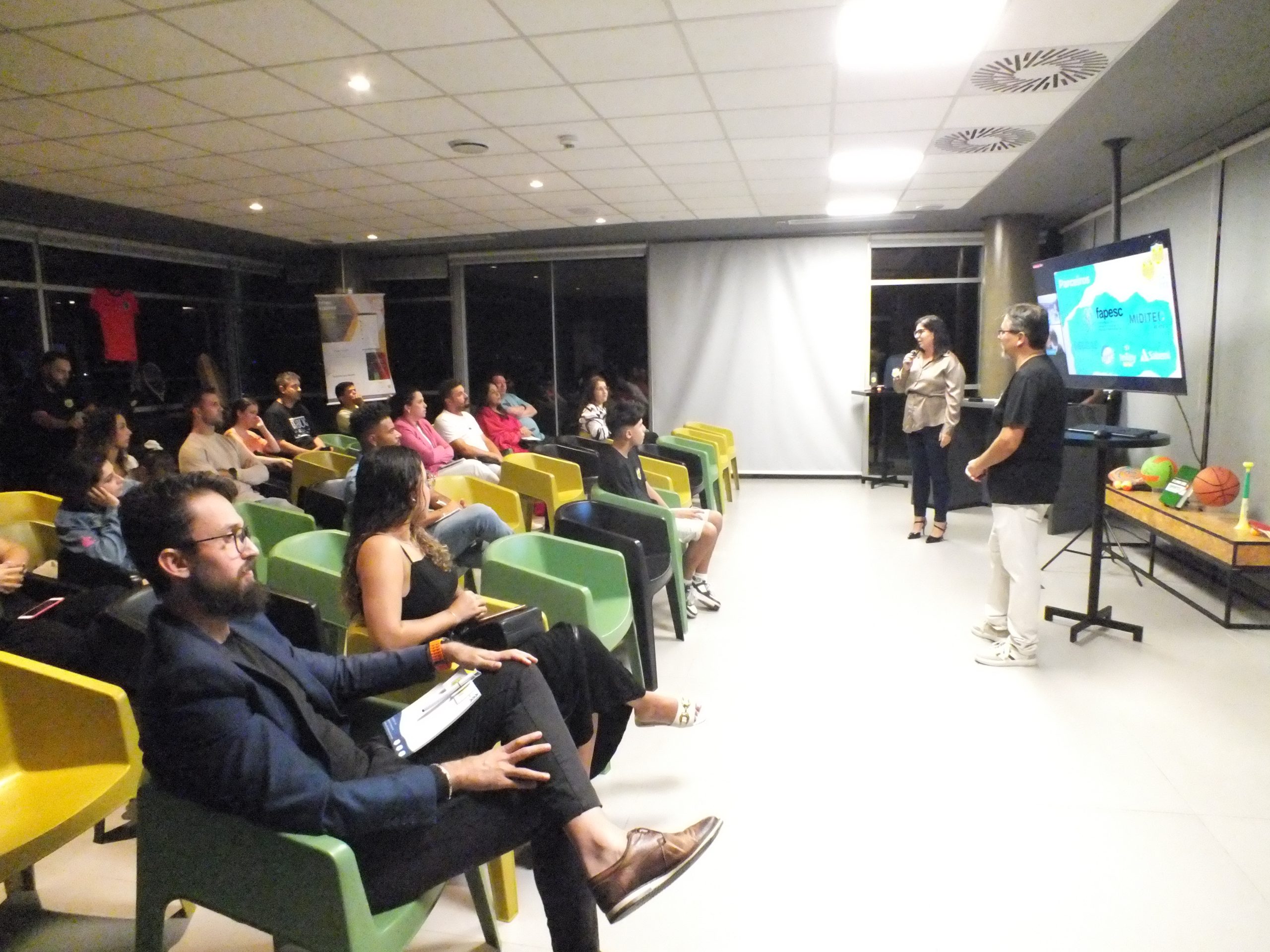 Fomento Fapesc: projeto voltado ao aumento da receita de escolas de esporte é apresentado em Florianópolis
