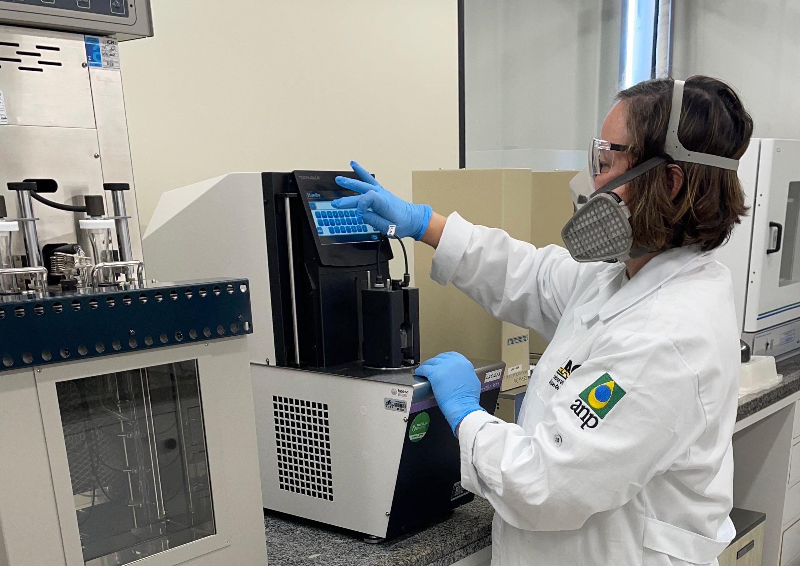 Com recursos do Governo do Estado, laboratório de pesquisa avançada da Furb amplia estrutura para atuar em projetos ambientais e de transição energética