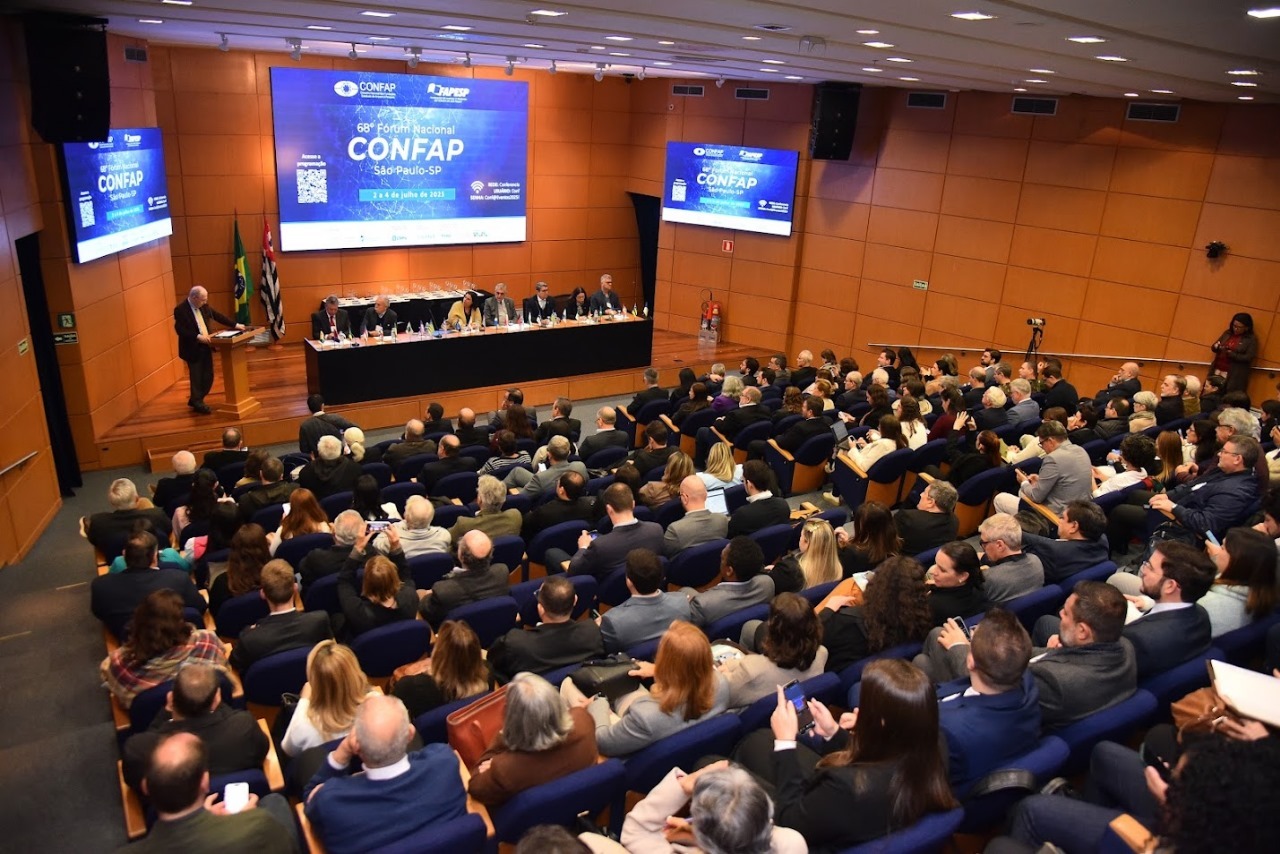 Fapesc participa do Fórum Confap em SP e contribui para debates nacionais sobre ciência e inovação