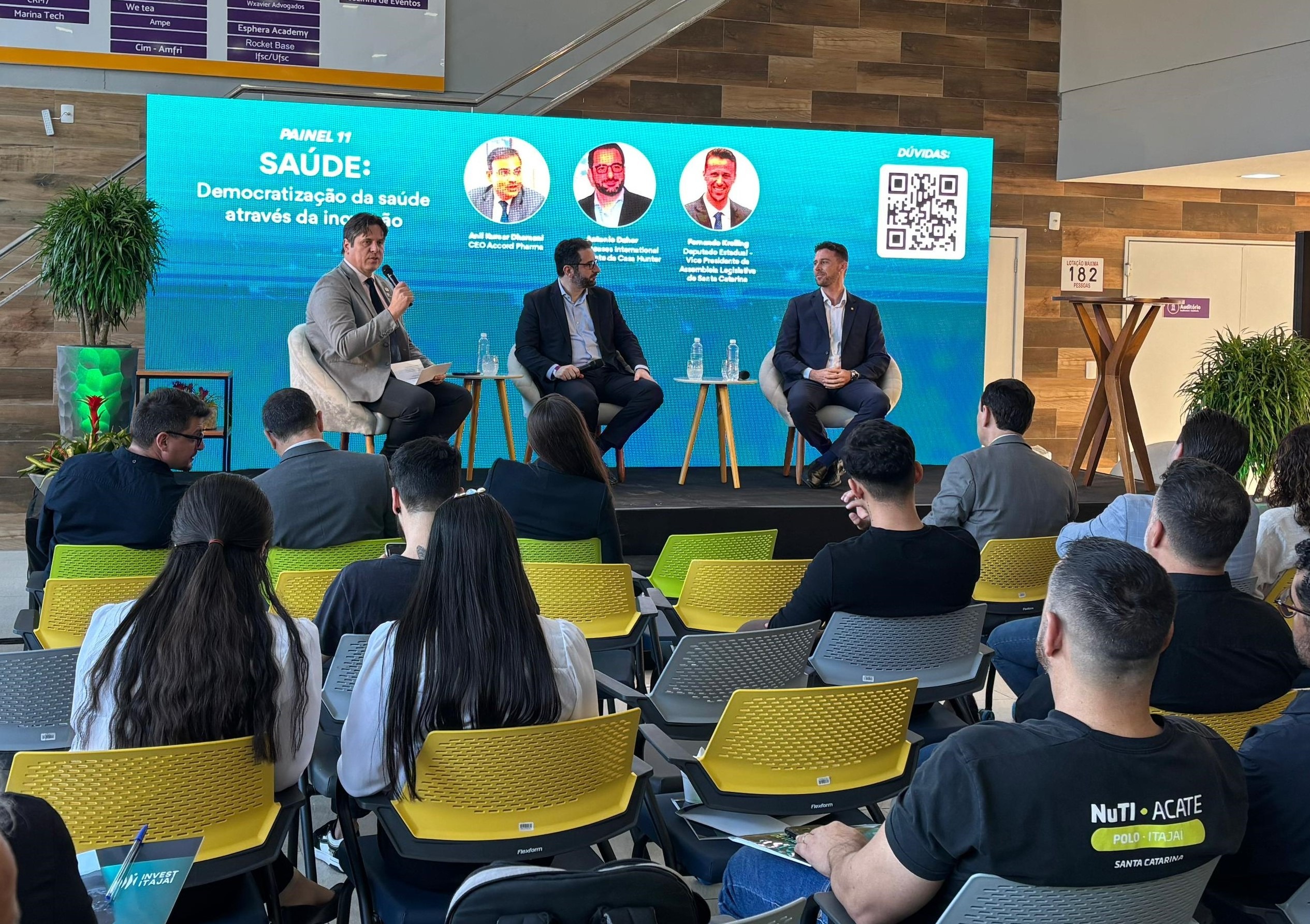 Fapesc media debate sobre saúde, em evento de inovação com poder público, academia e classe empresarial