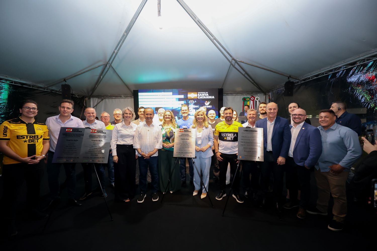 Com investimentos de R$ 7,5 milhões, governador inaugura laboratórios de pesquisa avançada em Criciúma