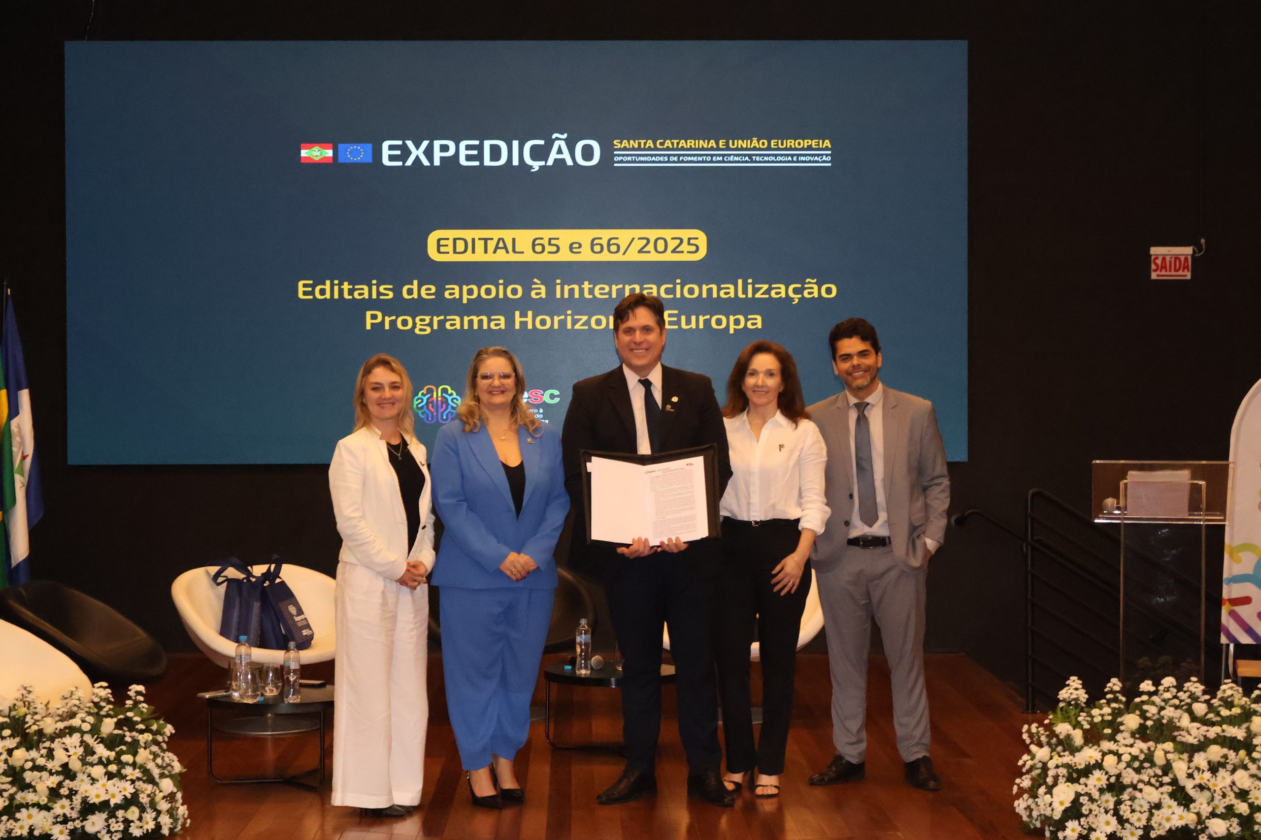 Governo de Santa Catarina fomenta internacionalização de empresas e pesquisas científicas com editais que somam R$ 10,5 milhões