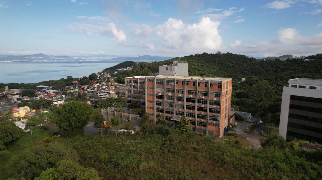 Comunicado sobre o expediente no feriado municipal de Florianópolis